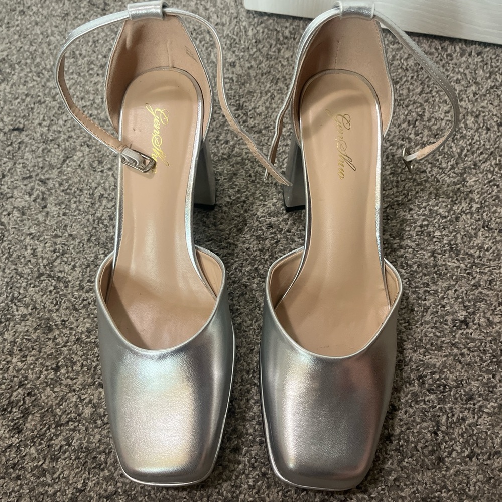 Gianvito Rossi Metallic Silver Heels